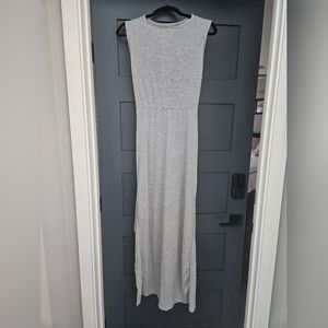 Cute grey dress with cinch slit and cutout in front